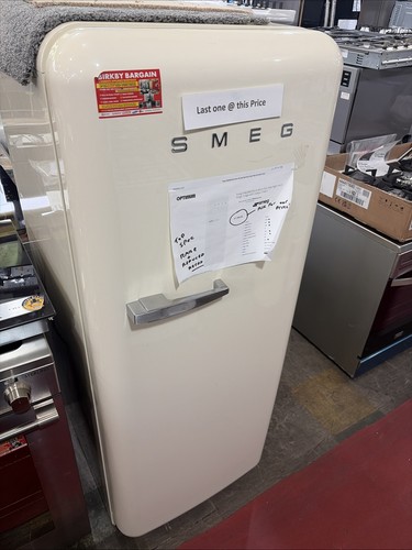 Smeg retro cream - retro,