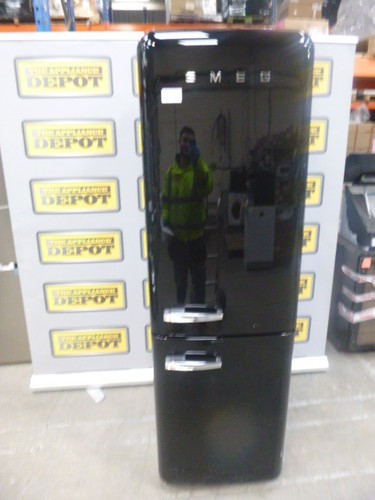 Smeg fridge freezer - fridge, black