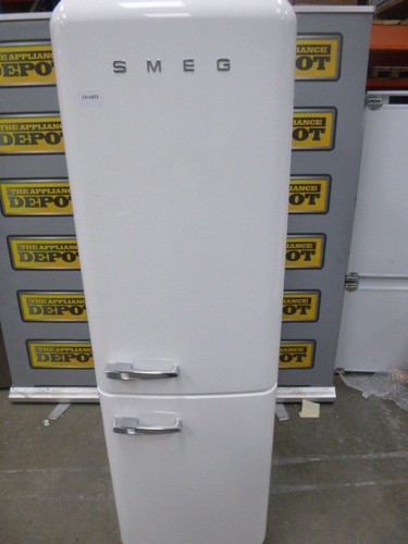 Smeg fridge freezer - smeg,