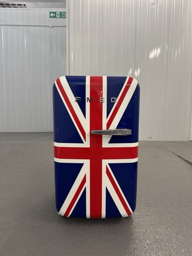 Smeg union jack mini fridge - smeg,