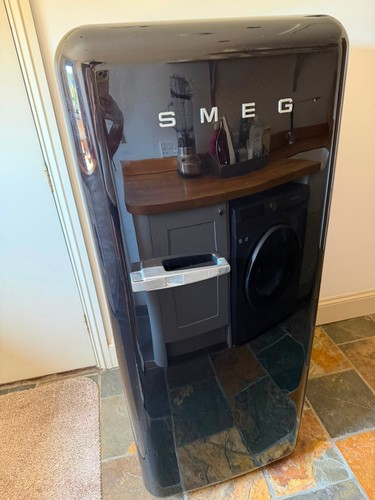 Smeg fridge with icebox - fridge,