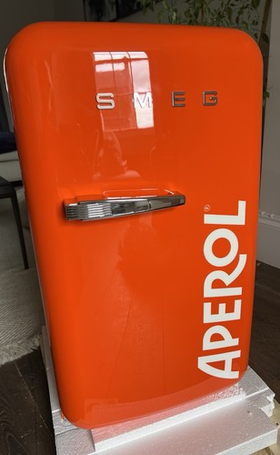 Bnib smeg fab 40cm - bnib, mini