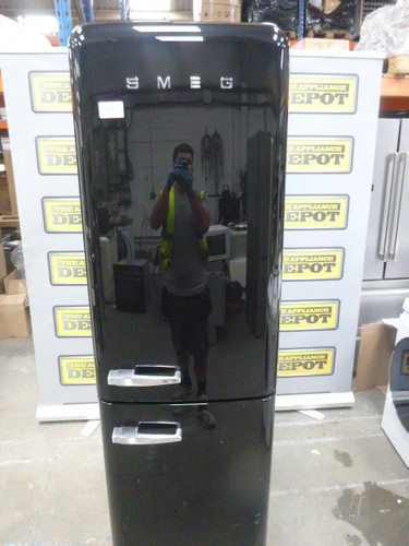 Smeg fridge freezer black - smeg,